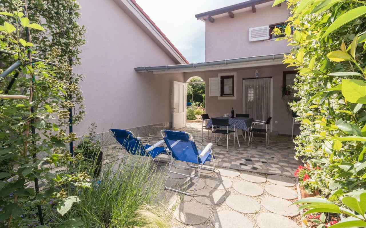 Holiday Home Nadia Pula Exterior foto